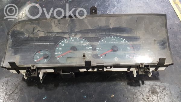 Citroen Xantia Licznik / Prędkościomierz 