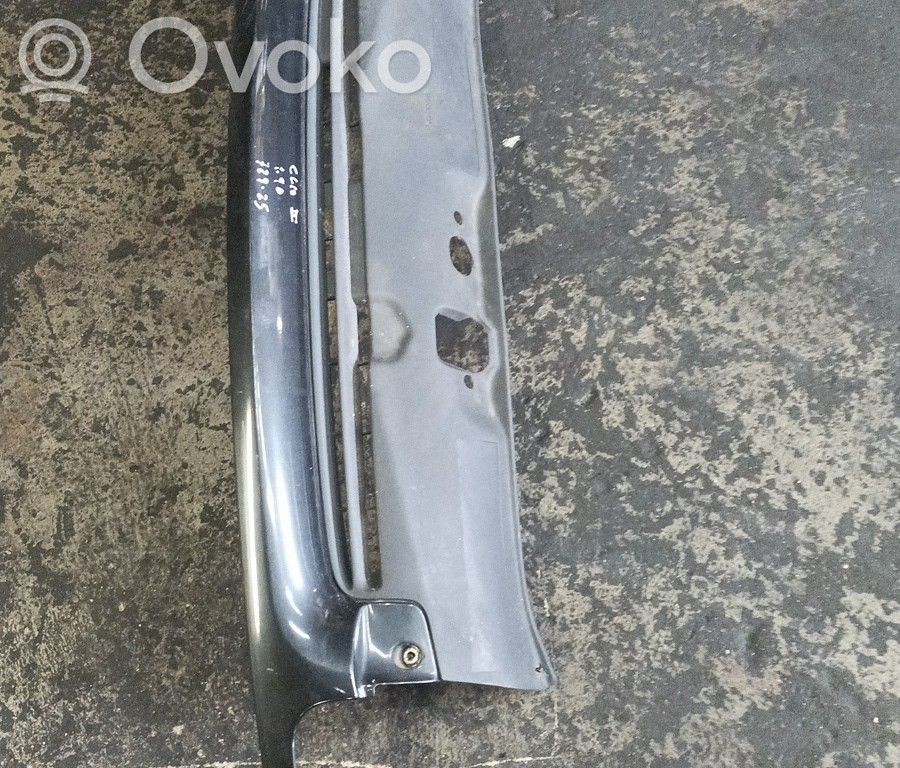 Renault Clio II Grotelės priekinės 