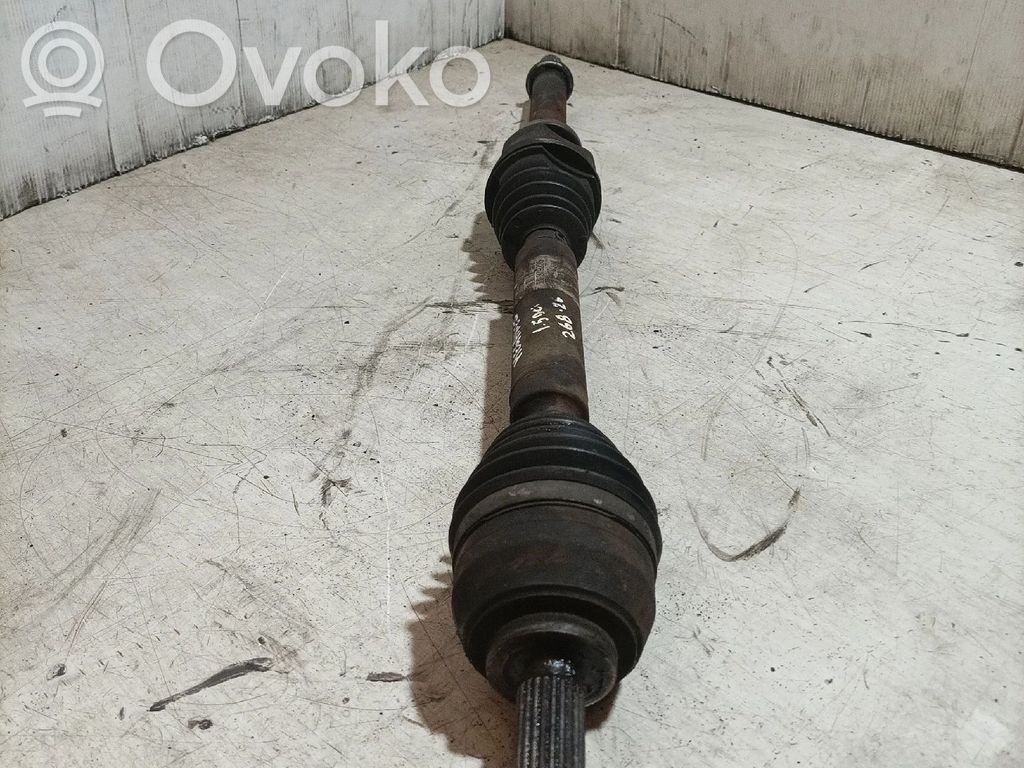 Eje de transmisión delantero   8200379235