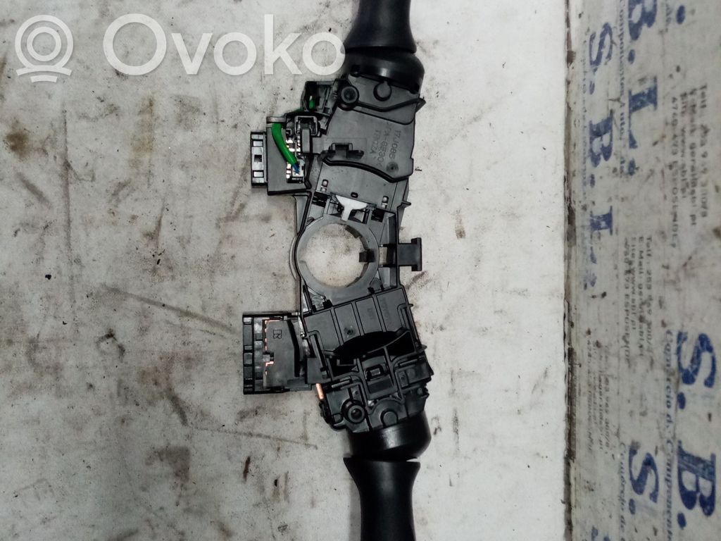 Other switches/knobs/shifts