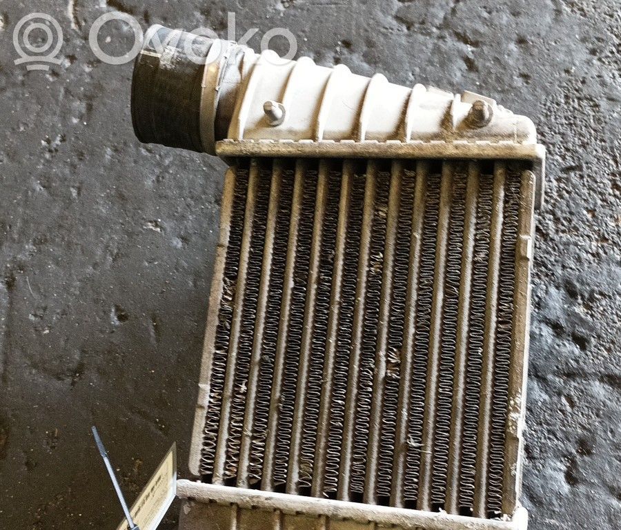 Ladeluftkühler   8L9145805,BISCAITE