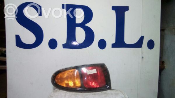 Daewoo Lanos Aizmugurējais lukturis pārsegā 