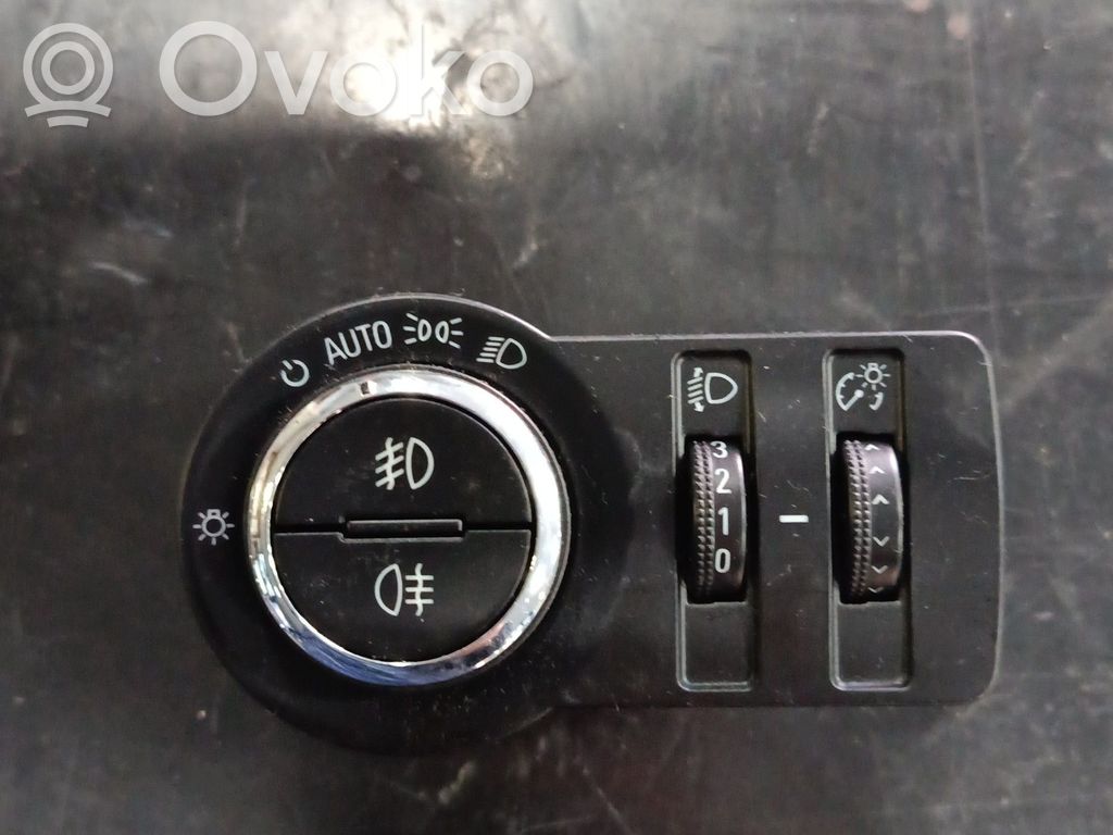 Light switch   13268702,FILIPE