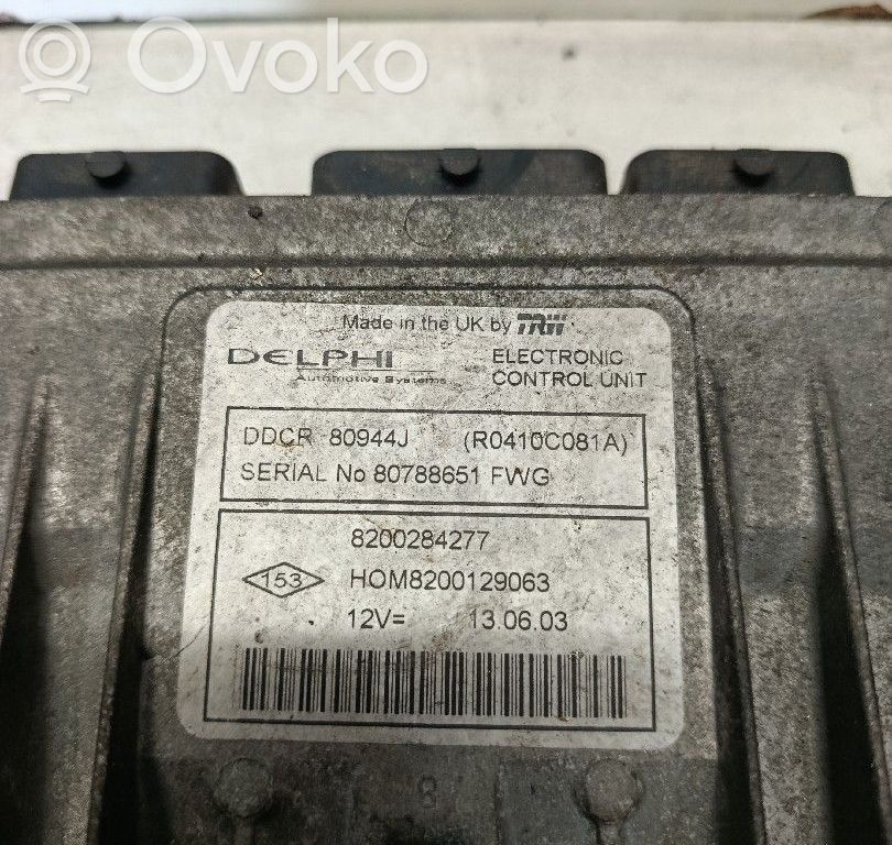 Unidad de control/módulo del motor   8200284277,HOM8200129063,ZACK