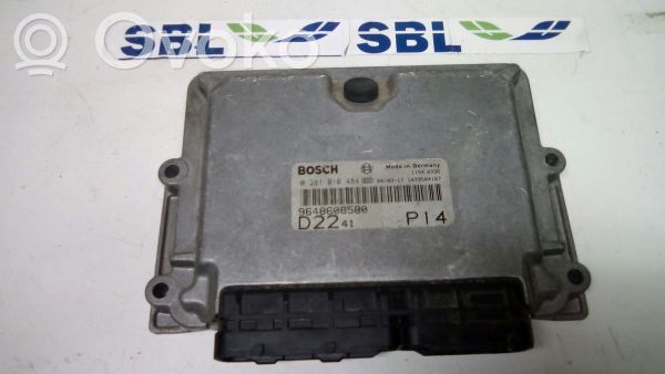 Unidad de control/módulo del motor   BOSCH0281010484,0281010484,9648608580,D2241P14