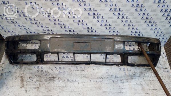 Volkswagen Vento Paraurti anteriore 