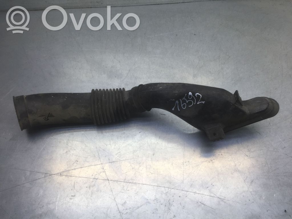 Opel Corsa D Einzelteil Lufteinlasskanal 