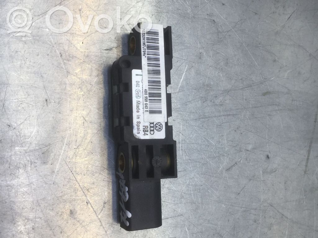 Volkswagen Phaeton Airbag deployment crash/impact sensor 