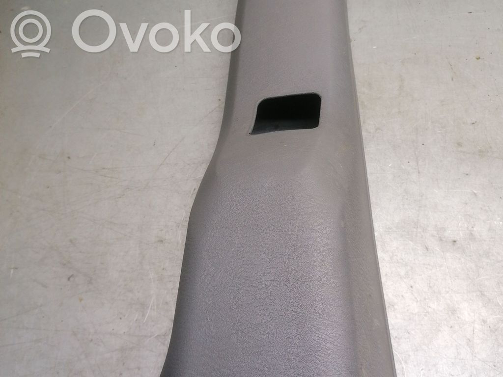 Chrysler Voyager (B) pillar trim (bottom) 
