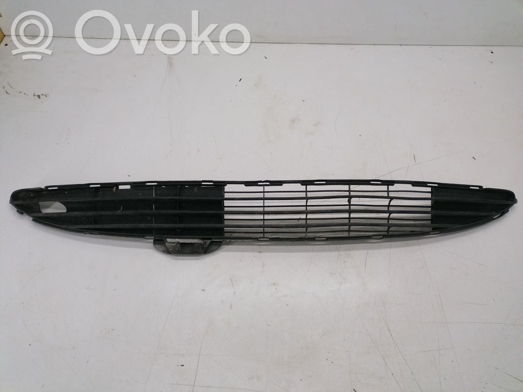 Peugeot 206 Front bumper lower grill 