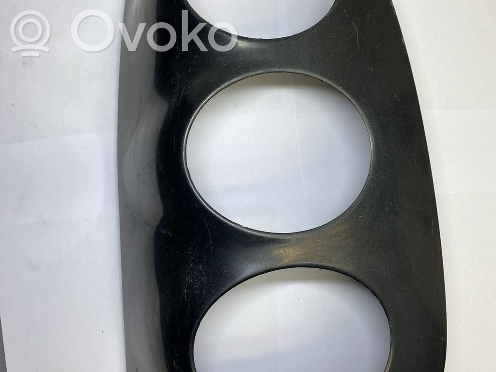 Smart ForTwo I Galinio žibinto apdaila (juostelė) 