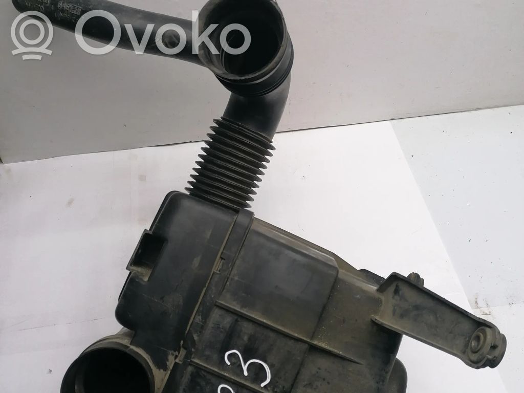 Subaru Impreza II Ansaugdämpfer Resonator 
