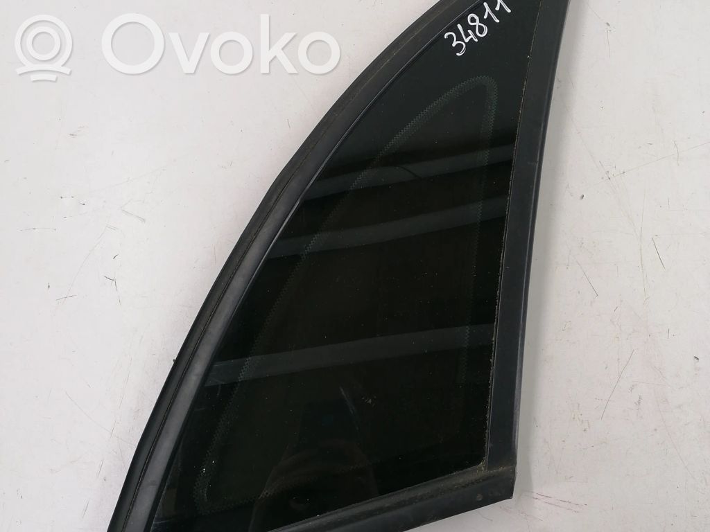 Citroen C5 Vidrio lateral trasero 