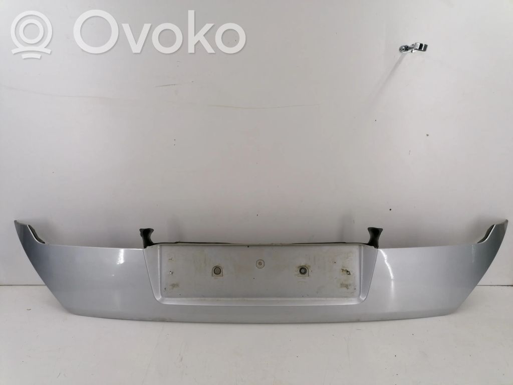 BMW 7 E65 E66 Tailgate trim 