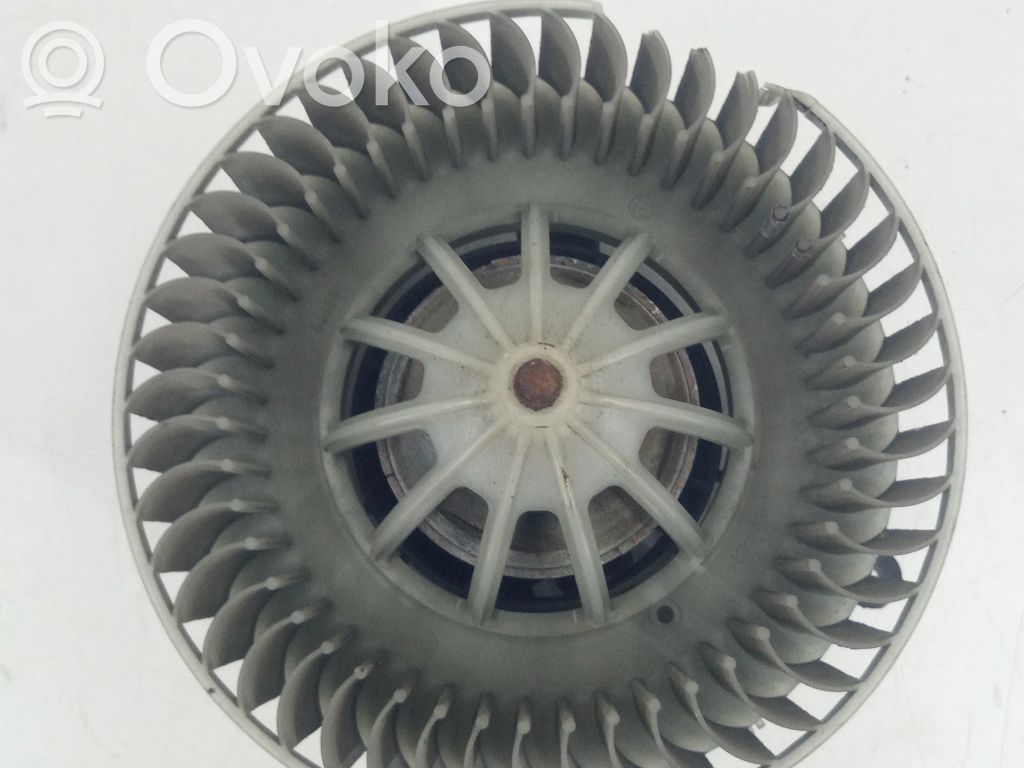 BMW 7 E65 E66 Pečiuko ventiliatorius/ putikas 