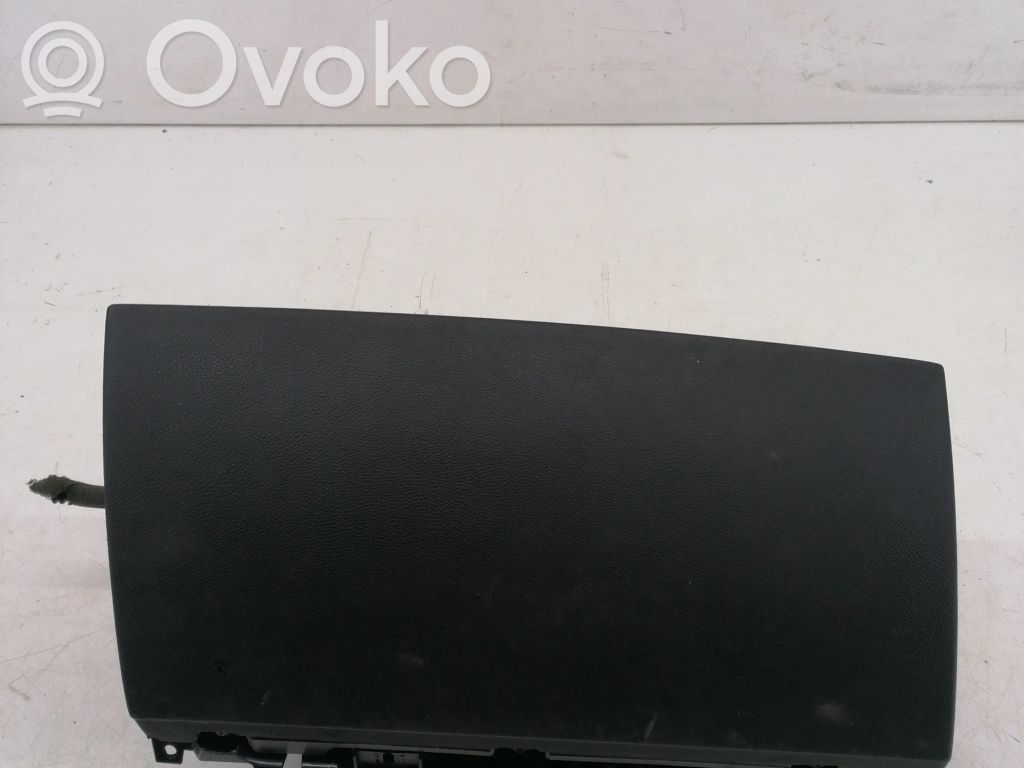 BMW 7 E65 E66 Glove box 