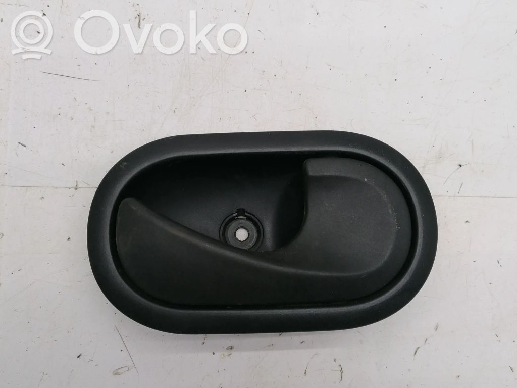 Renault Clio III Rear door interior handle 