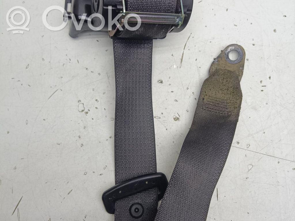 Opel Astra J Cinturón trasero 
