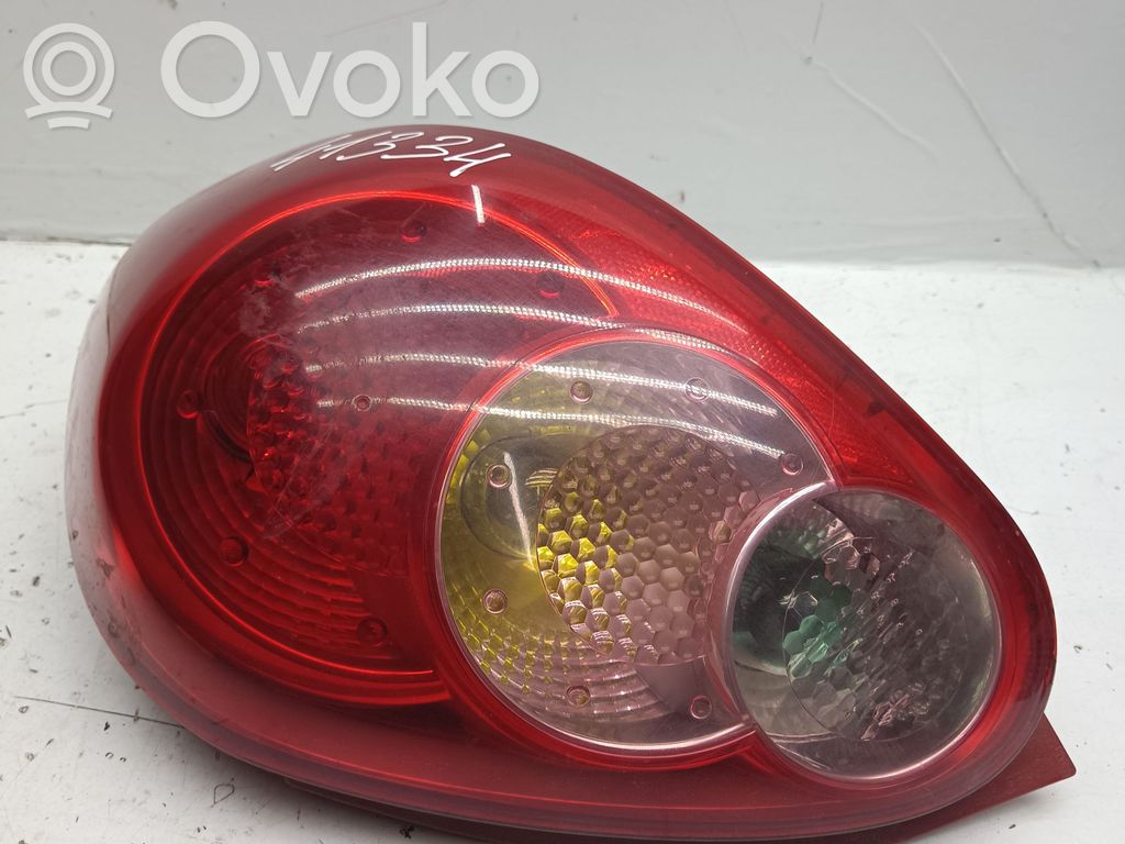 Toyota Aygo AB10 Lampa tylna 