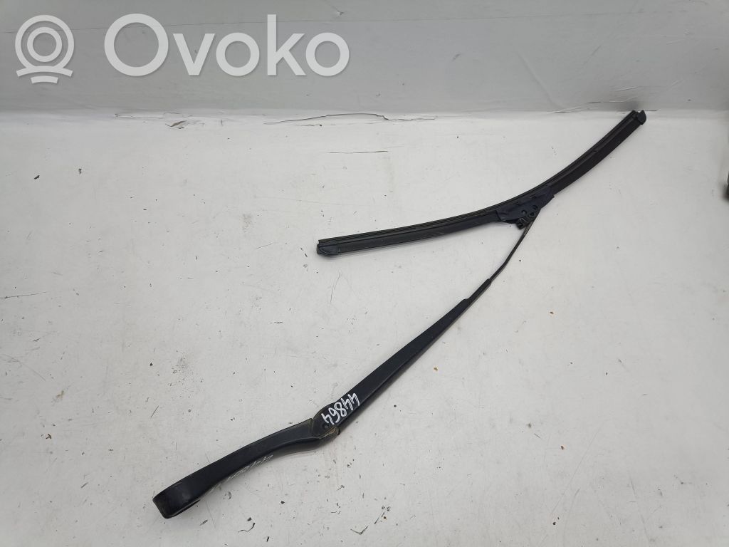 Saab 9-3 Ver2 Wischerarm vorne 