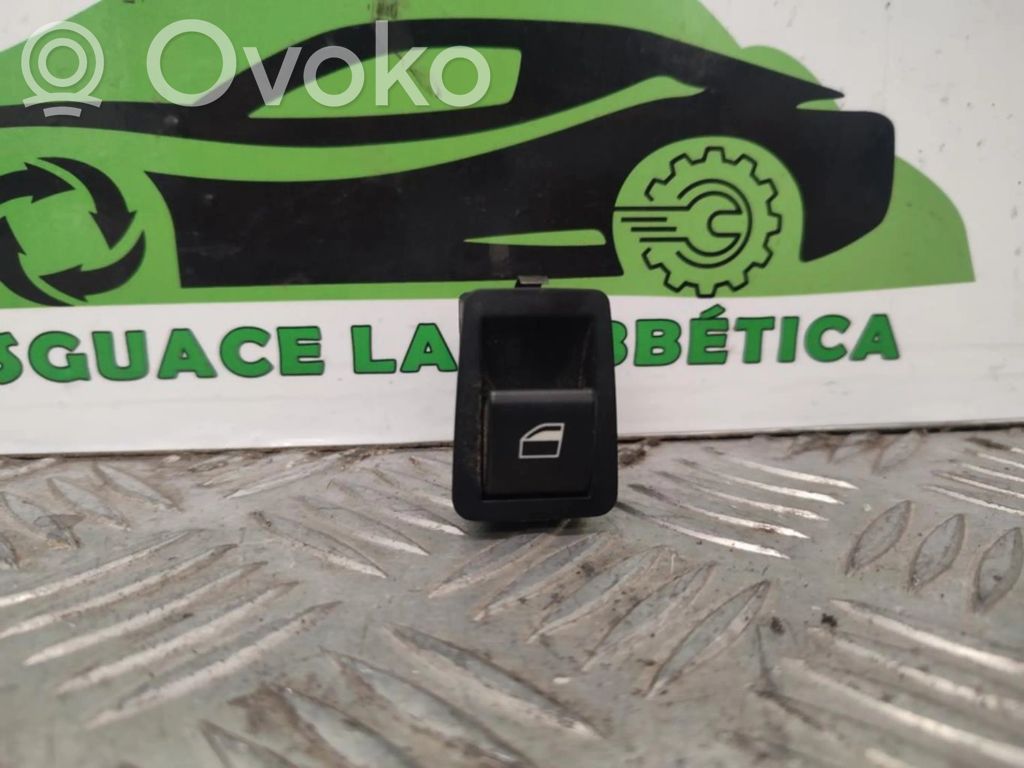 Electric window control switch   6902174,6902174
