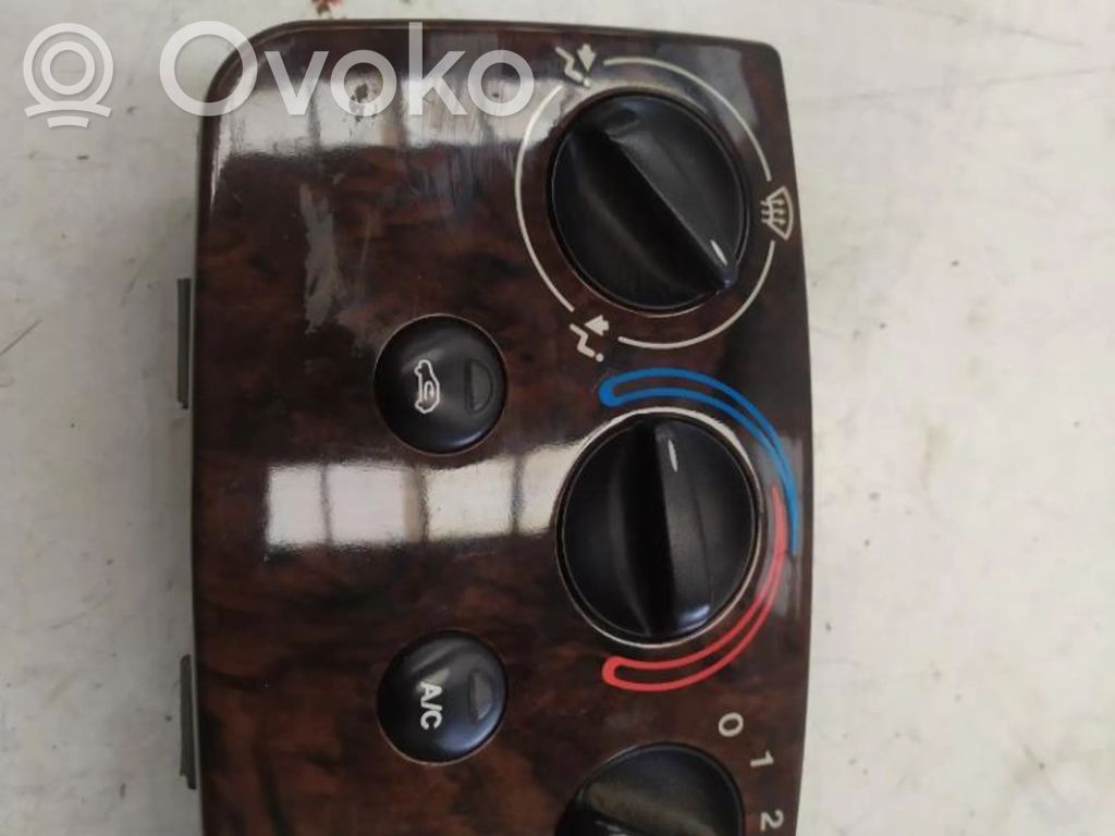 Ford Fiesta Climate control unit 