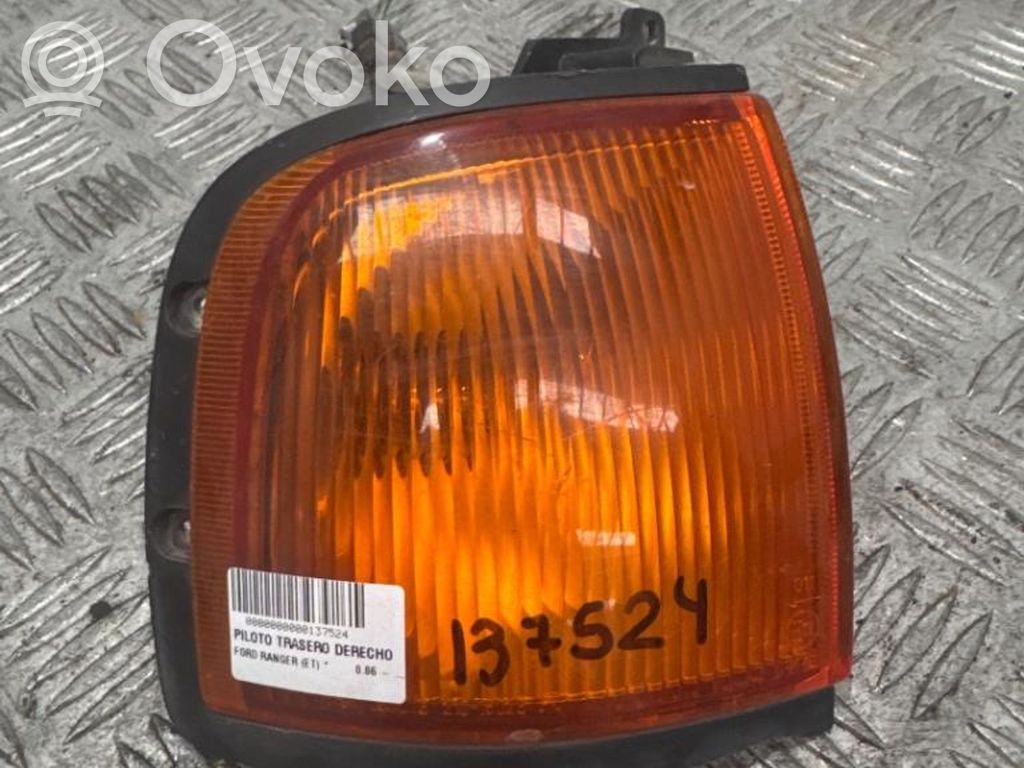 Ford Ranger Front indicator light 