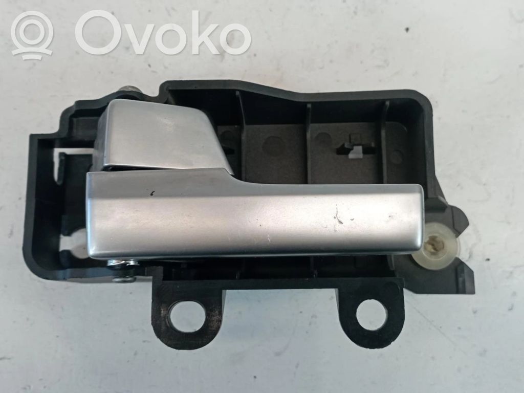 Ford Focus Front door interior handle 