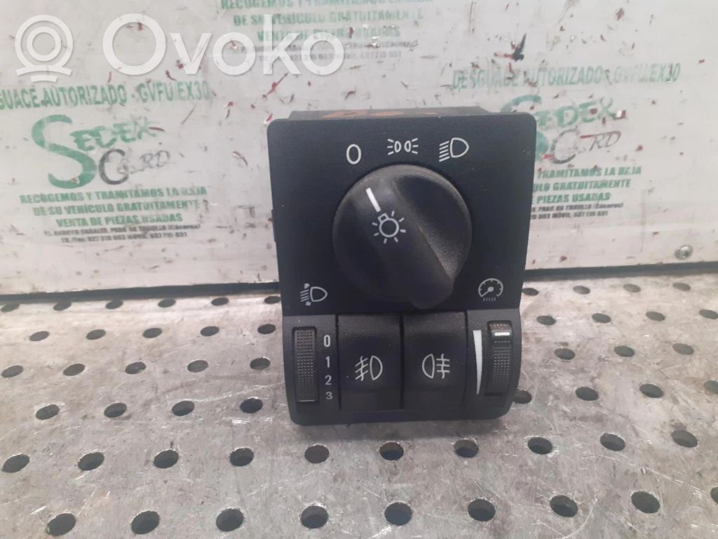 Opel Astra G Interruptor de luz 