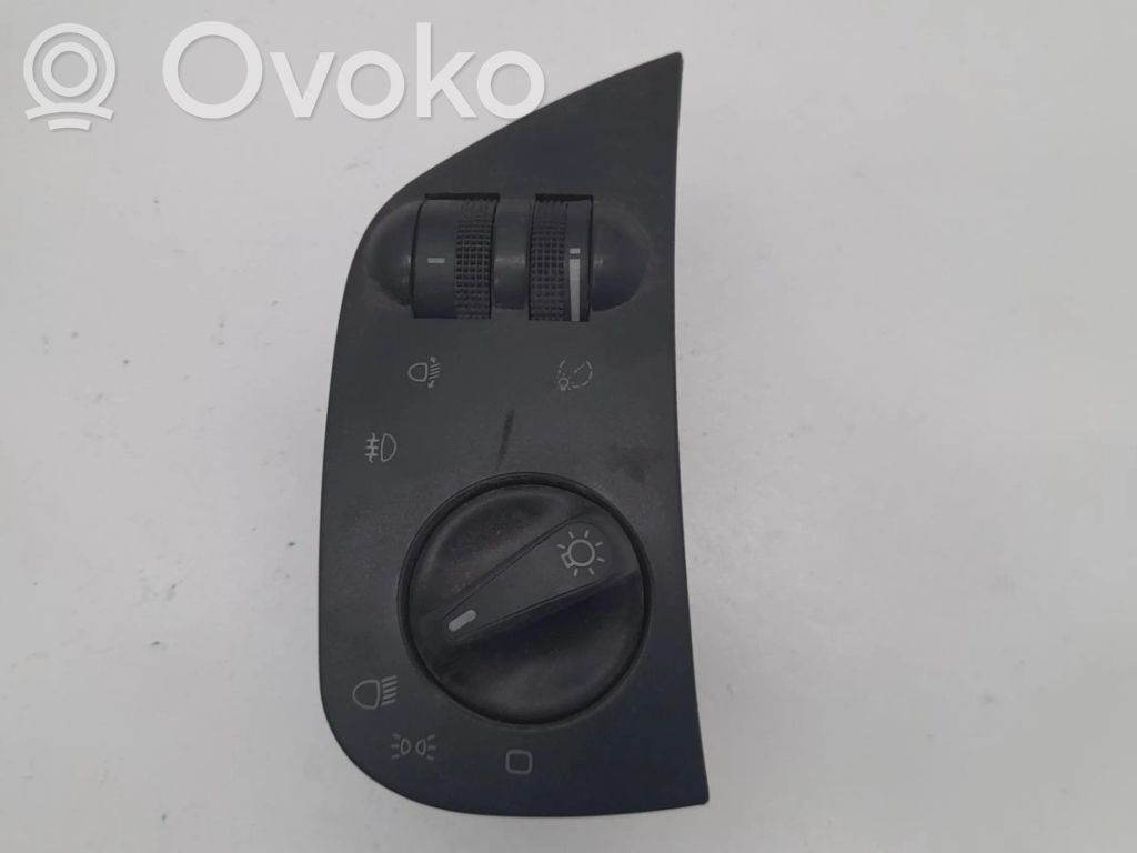 Seat Ibiza II (6k) Interruptor de luz 
