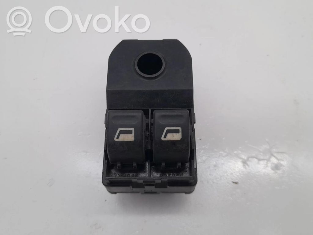 Interruptor del elevalunas eléctrico   E25299