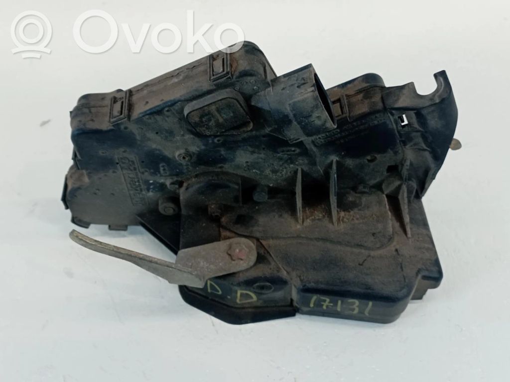 BMW 3 E46 Etuoven lukko 