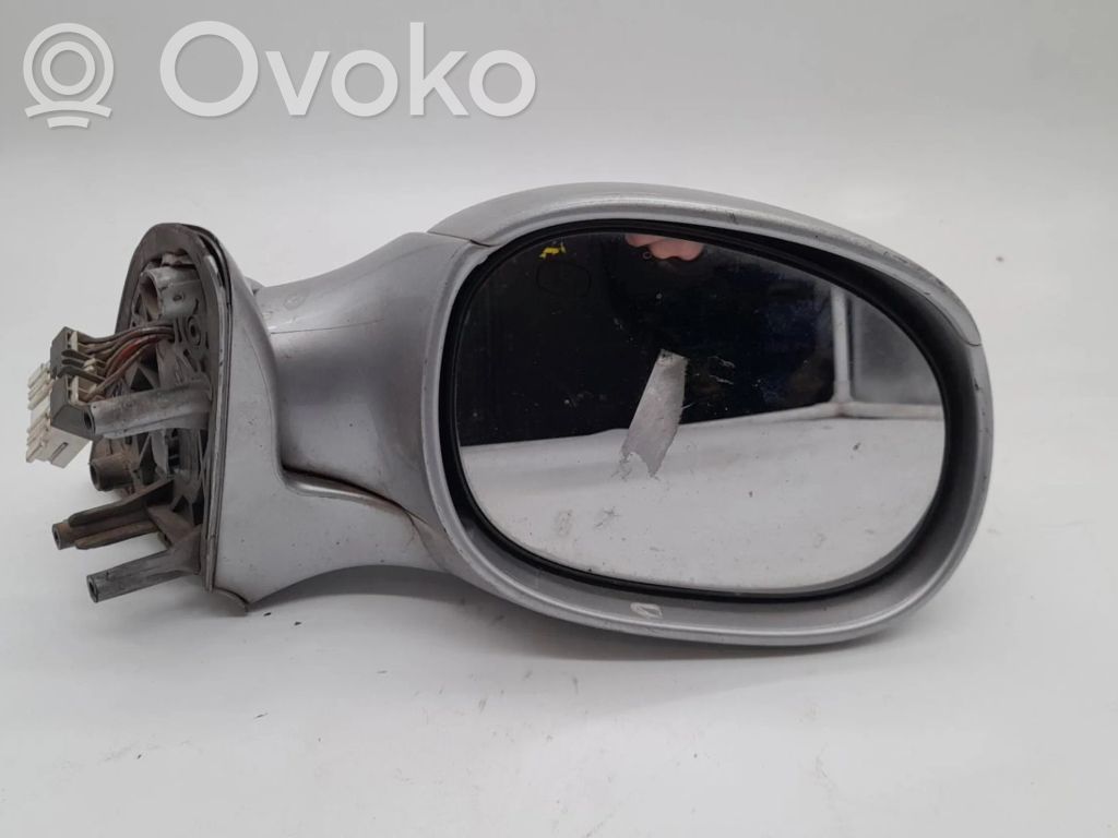 Elektryczne lusterko boczne drzwi przednich   96570955XT