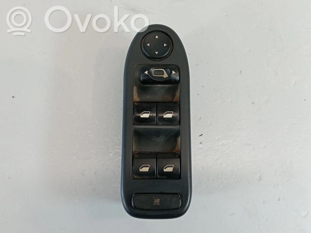 Citroen Berlingo Comutator comandă geamuri electrice 