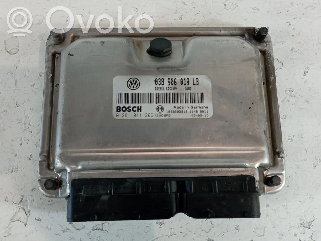 Volkswagen Polo IV 9N3 Unité de commande, module ECU de moteur 