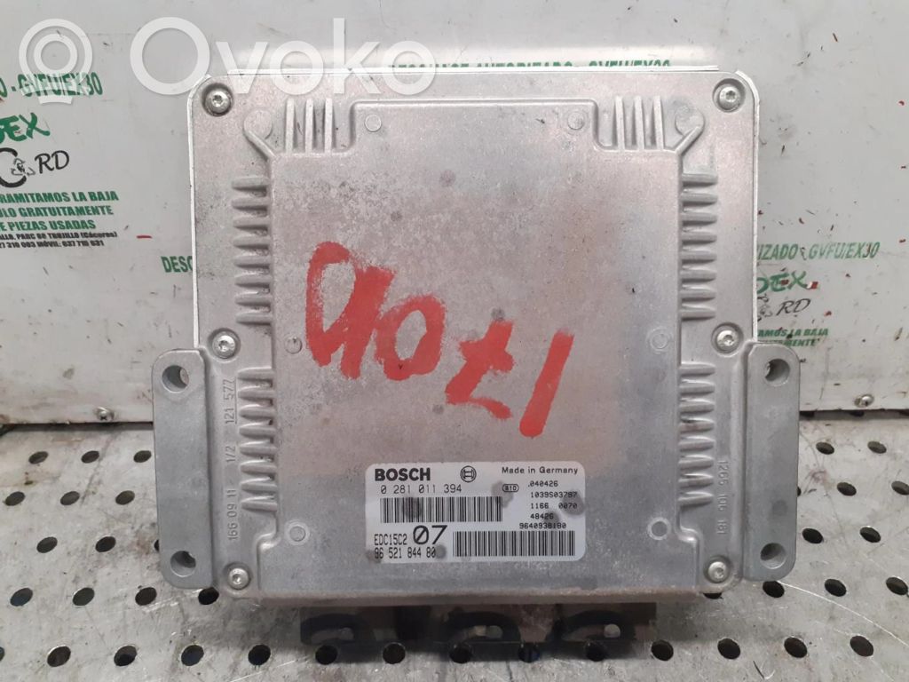 Unidad de control/módulo ECU del motor   9652184480