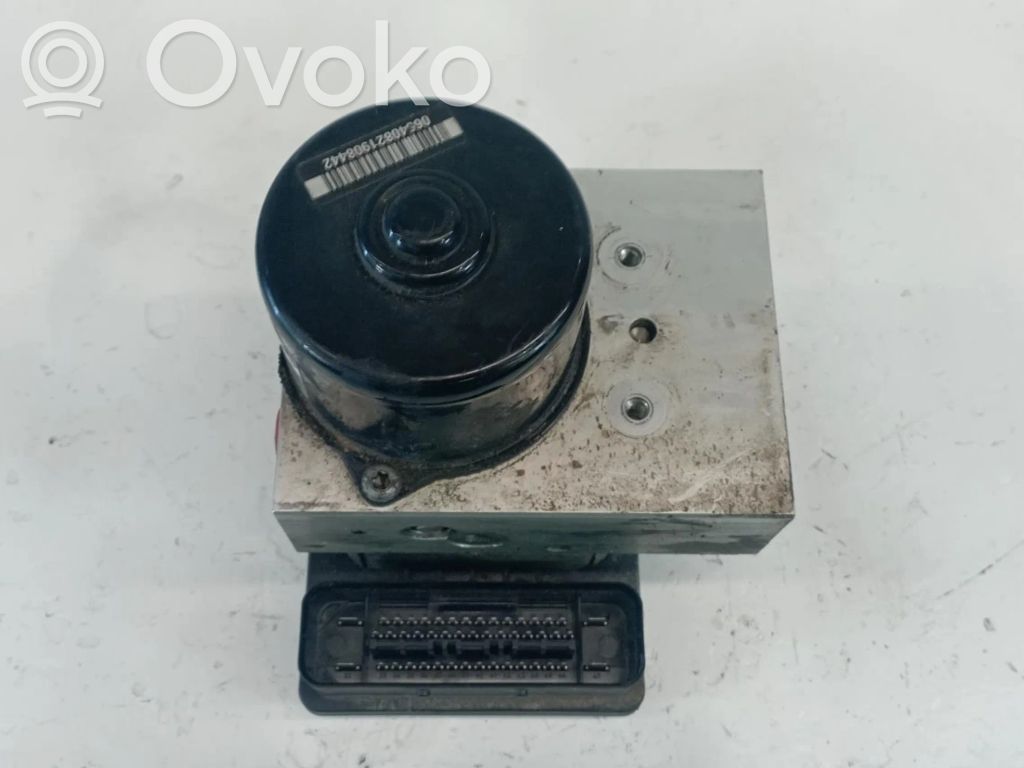 Bomba de ABS   00008327E1