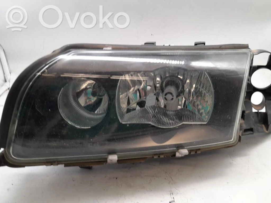 Scheinwerfer   30678582