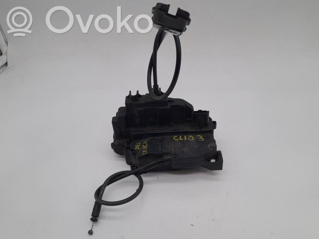 Renault Clio III Front door lock 