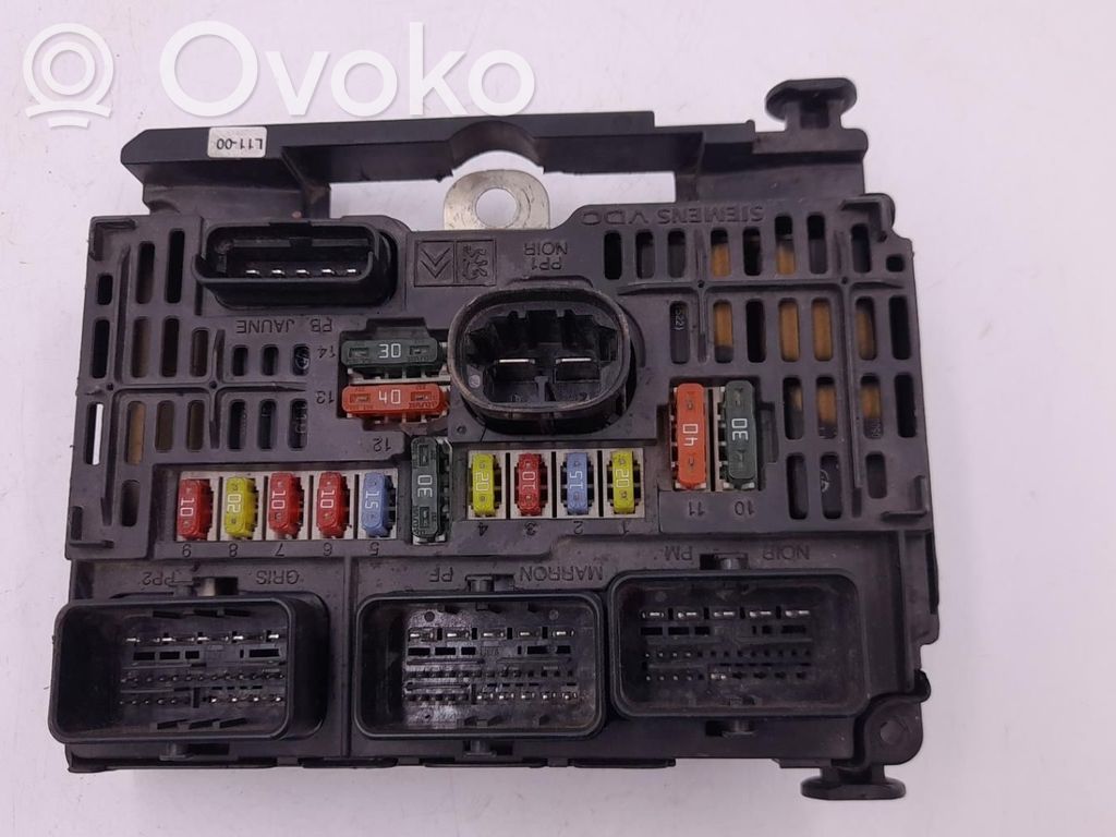 Citroen C4 I Módulo de fusible 