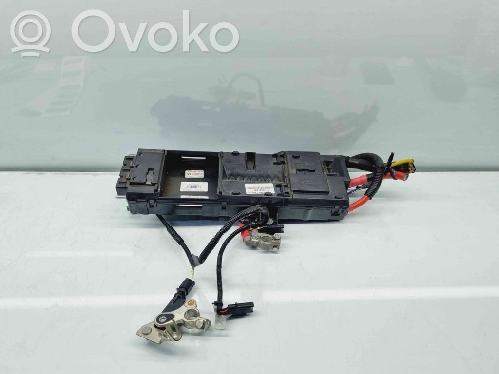 Saugiklių blokas   BK2T14B144BA
