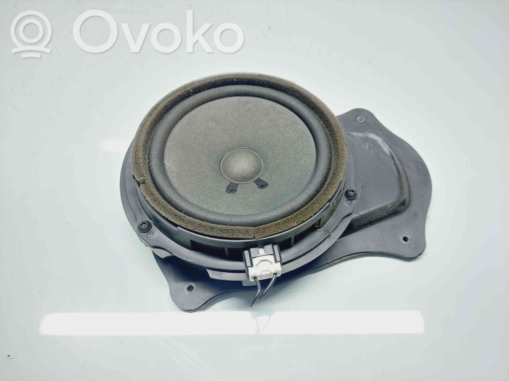 Altavoz de la puerta delantera   AA6T18808AA