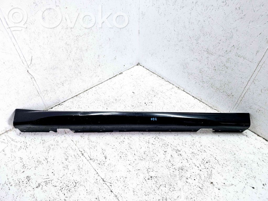 BMW X1 E84 Etukynnys (korin osa) 