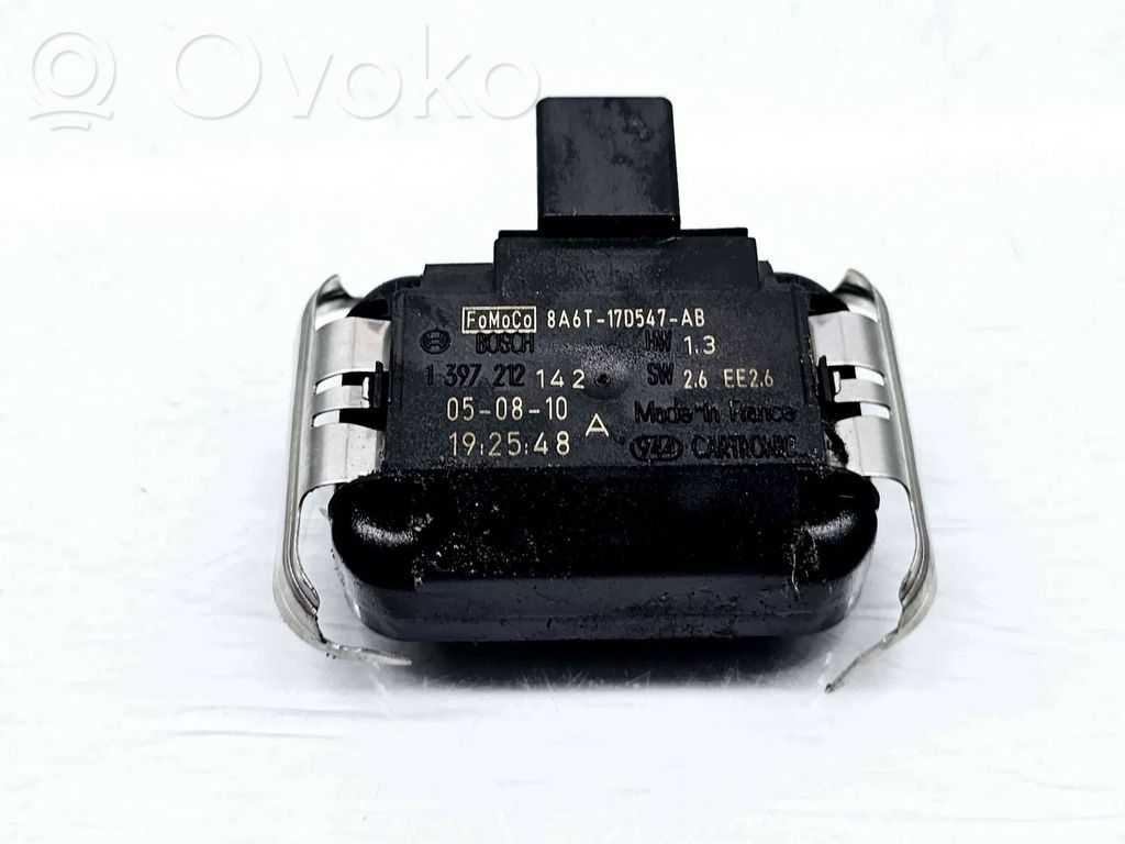 Lietaus daviklis   8A6T17D547AB