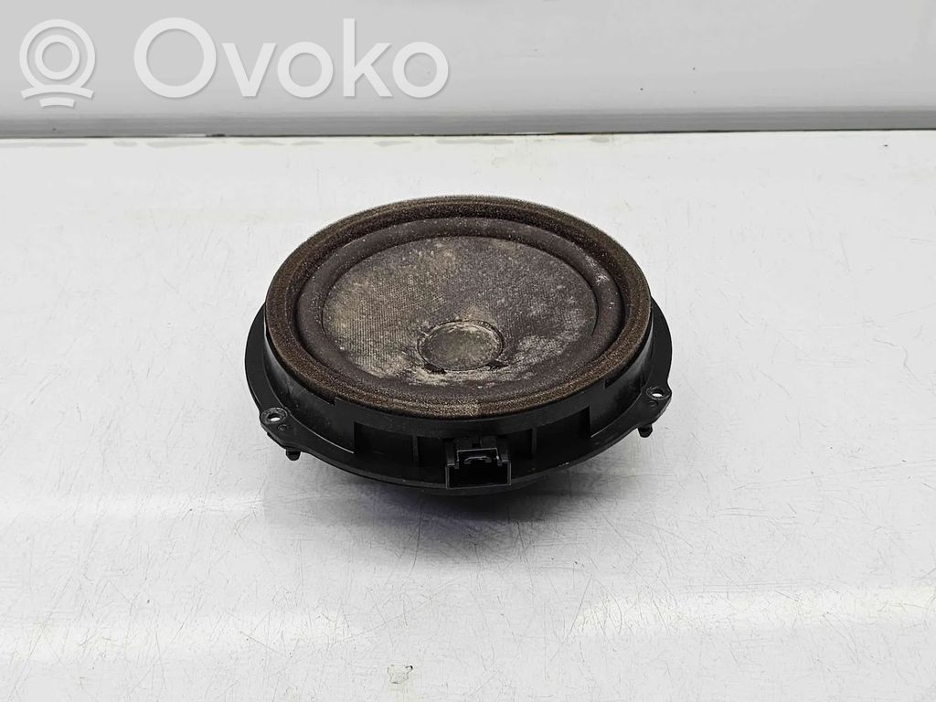 Front door speaker   AA6T18808AA