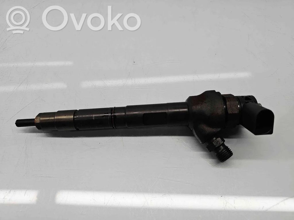 Audi A3 S3 8V Wtryskiwacz paliwa 
