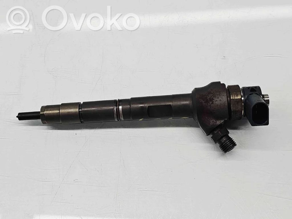 Audi A3 S3 8V Wtryskiwacz paliwa 