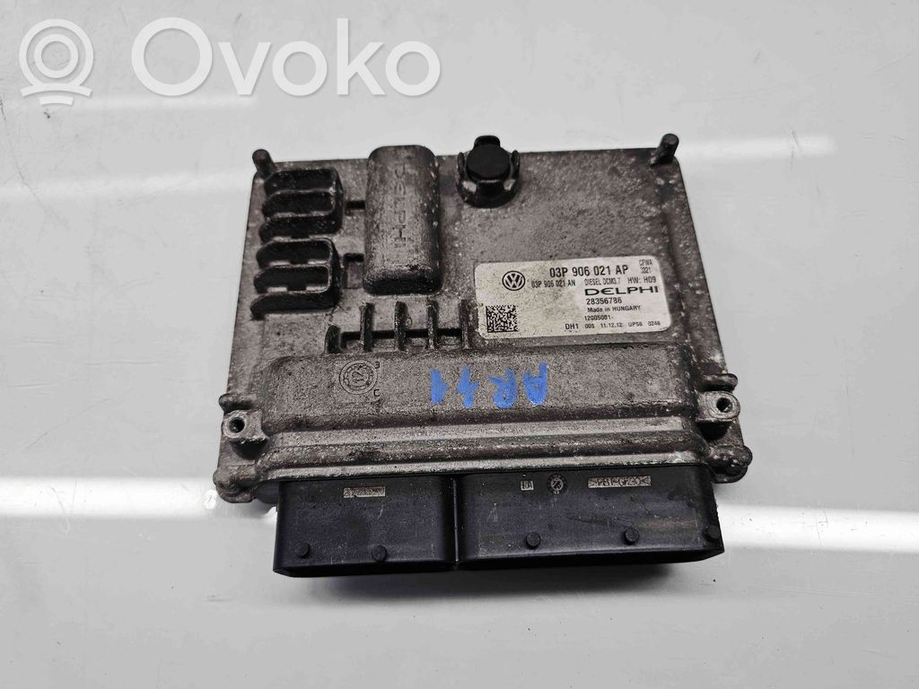 Skoda Fabia Mk2 (5J) Unitate control motor/modul ECU 