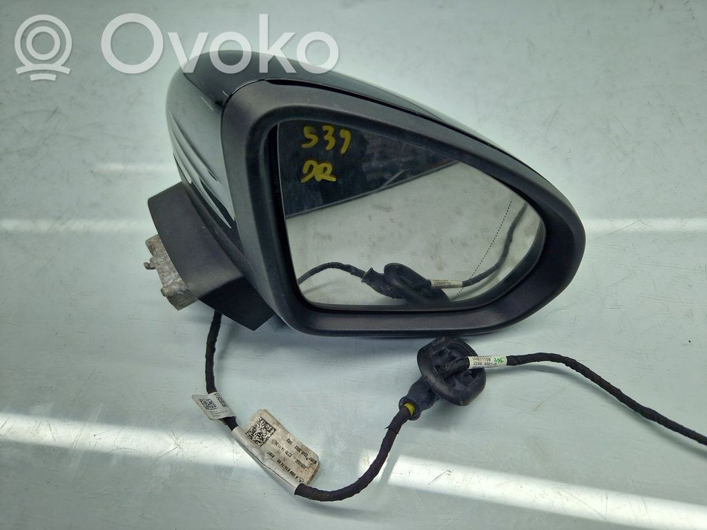Mercedes-Benz A W177 Elektryczne lusterko boczne drzwi 