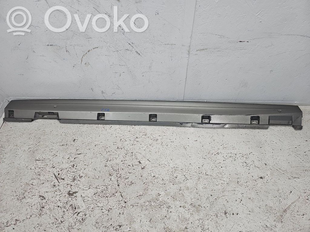 Volkswagen PASSAT CC Listón delantero (repuesto de carrocería) 